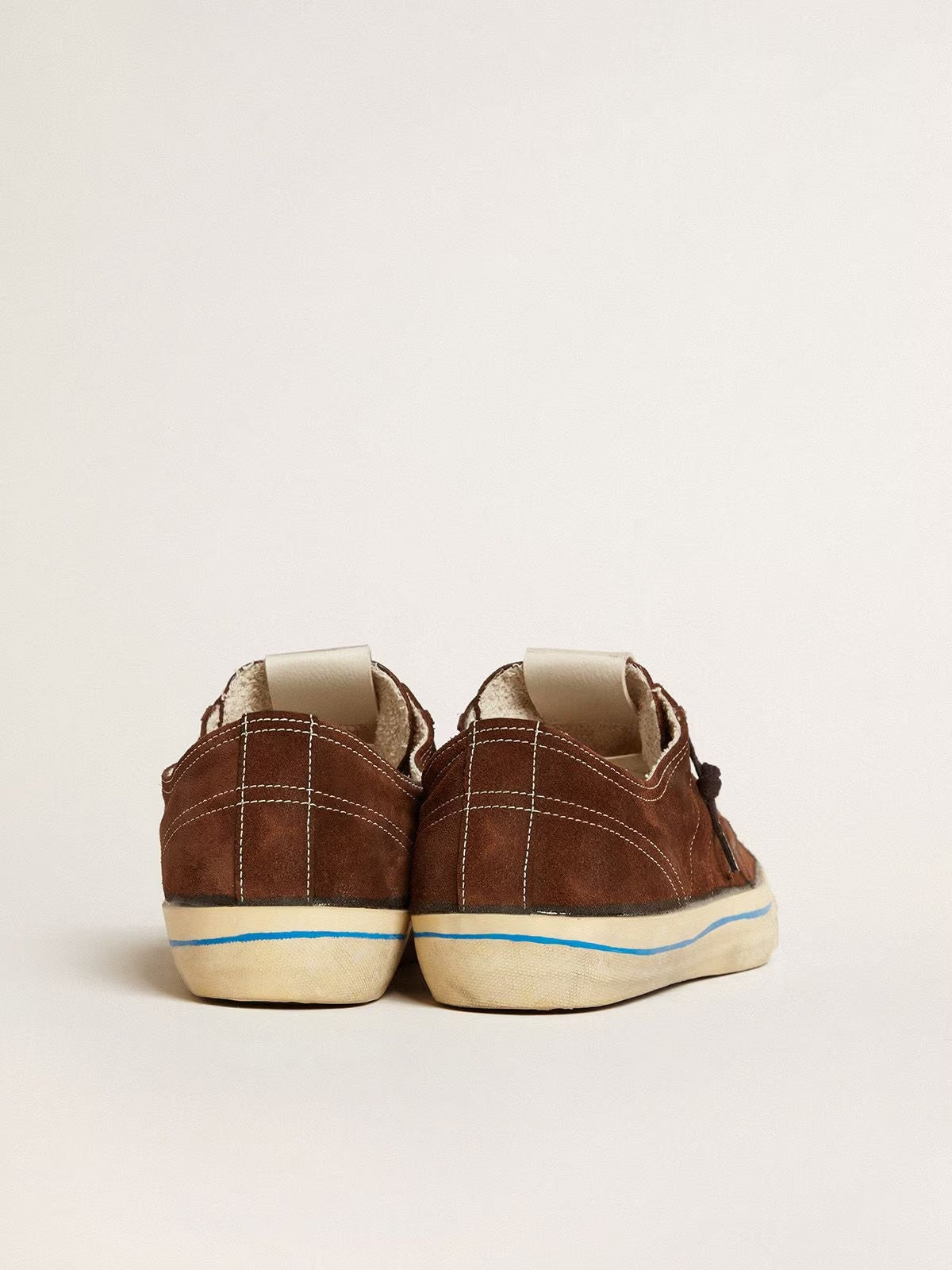 golden-v-star-2-suede-upper-and-star-leather-list