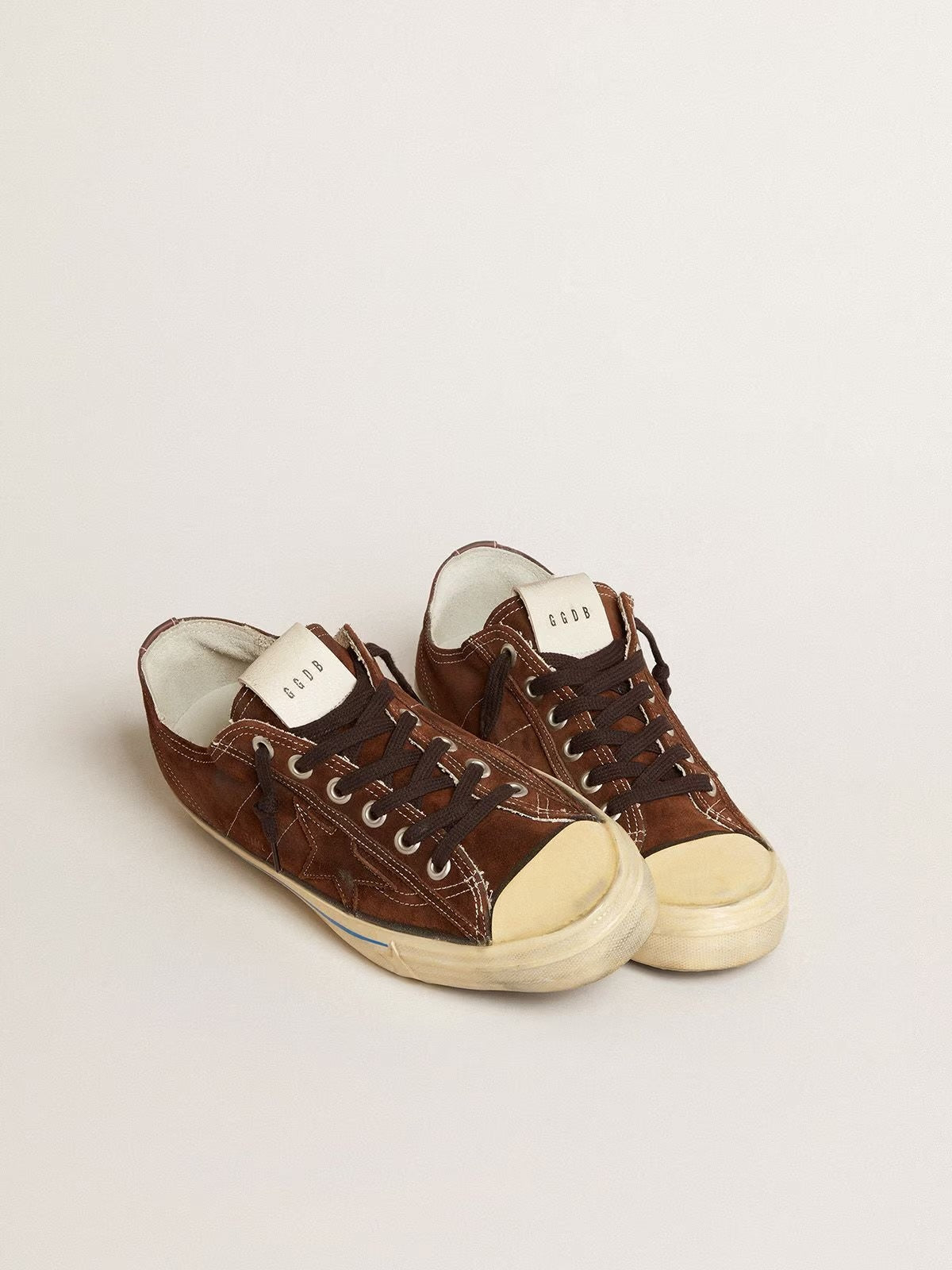 golden-v-star-2-suede-upper-and-star-leather-list