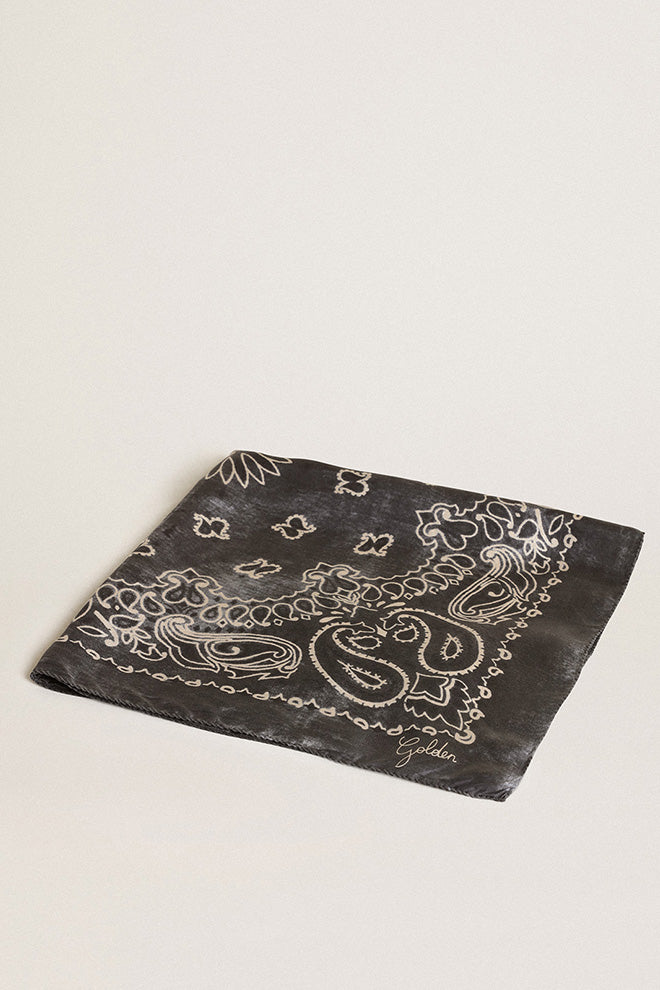 golden-golden-foulard-paisley