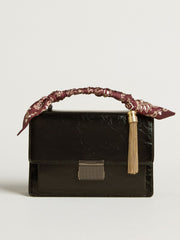 golden-venezia-bag-shiny-wavy-leather