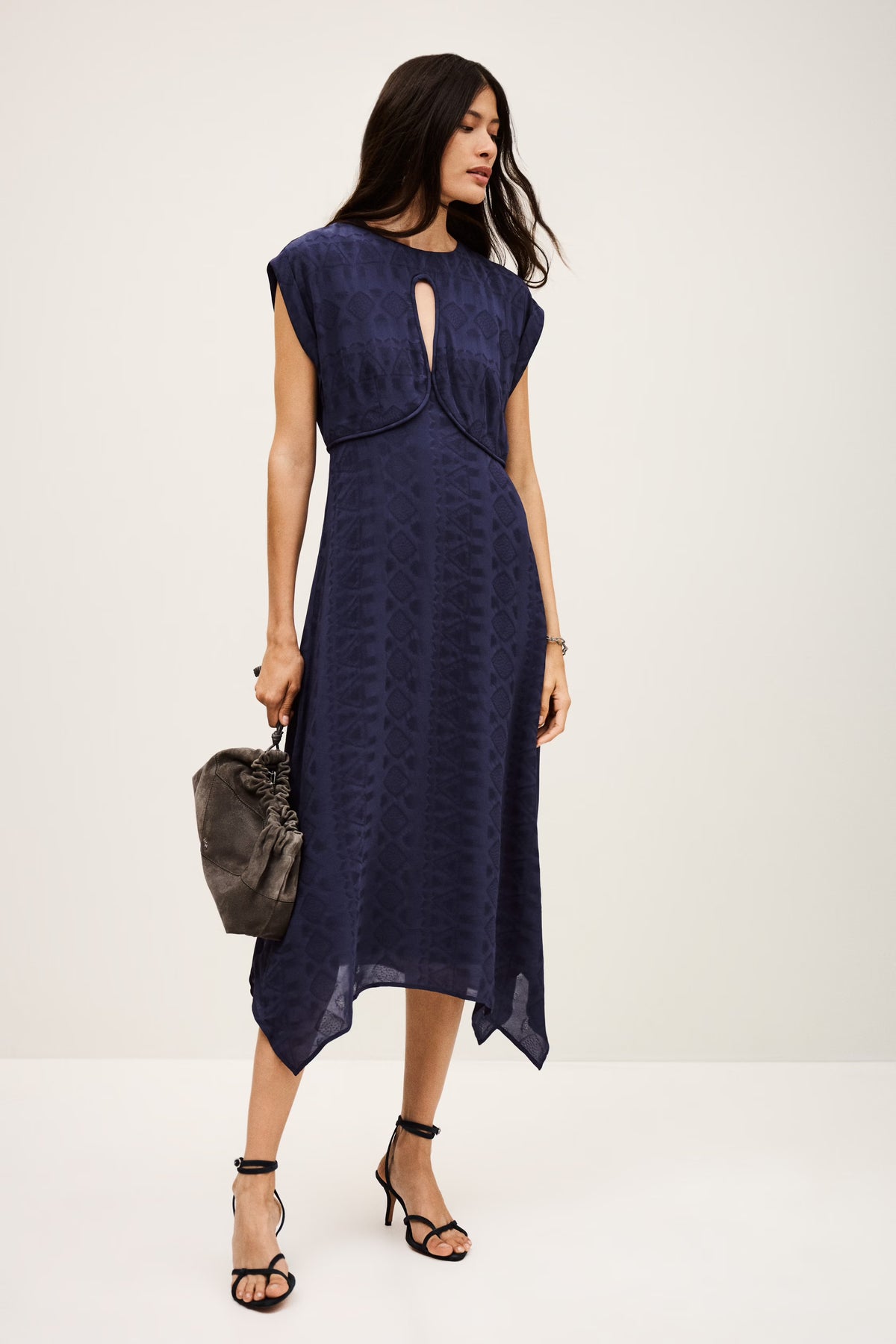 DRESS INAIA