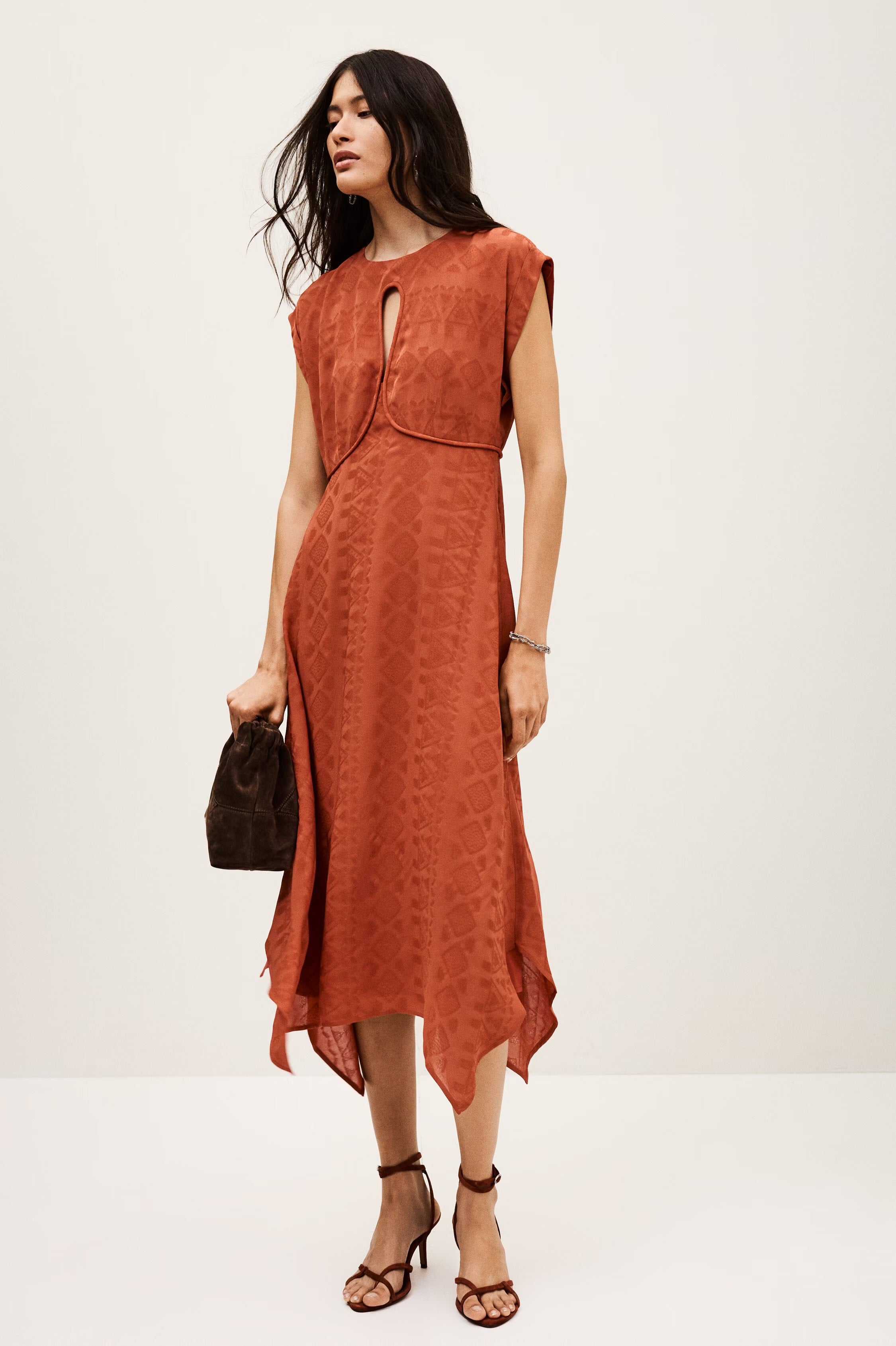 DRESS INAIA
