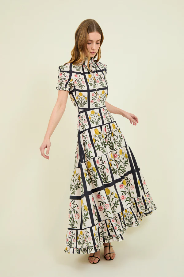 Vestido Cuello Tirilla Cuadros Negros