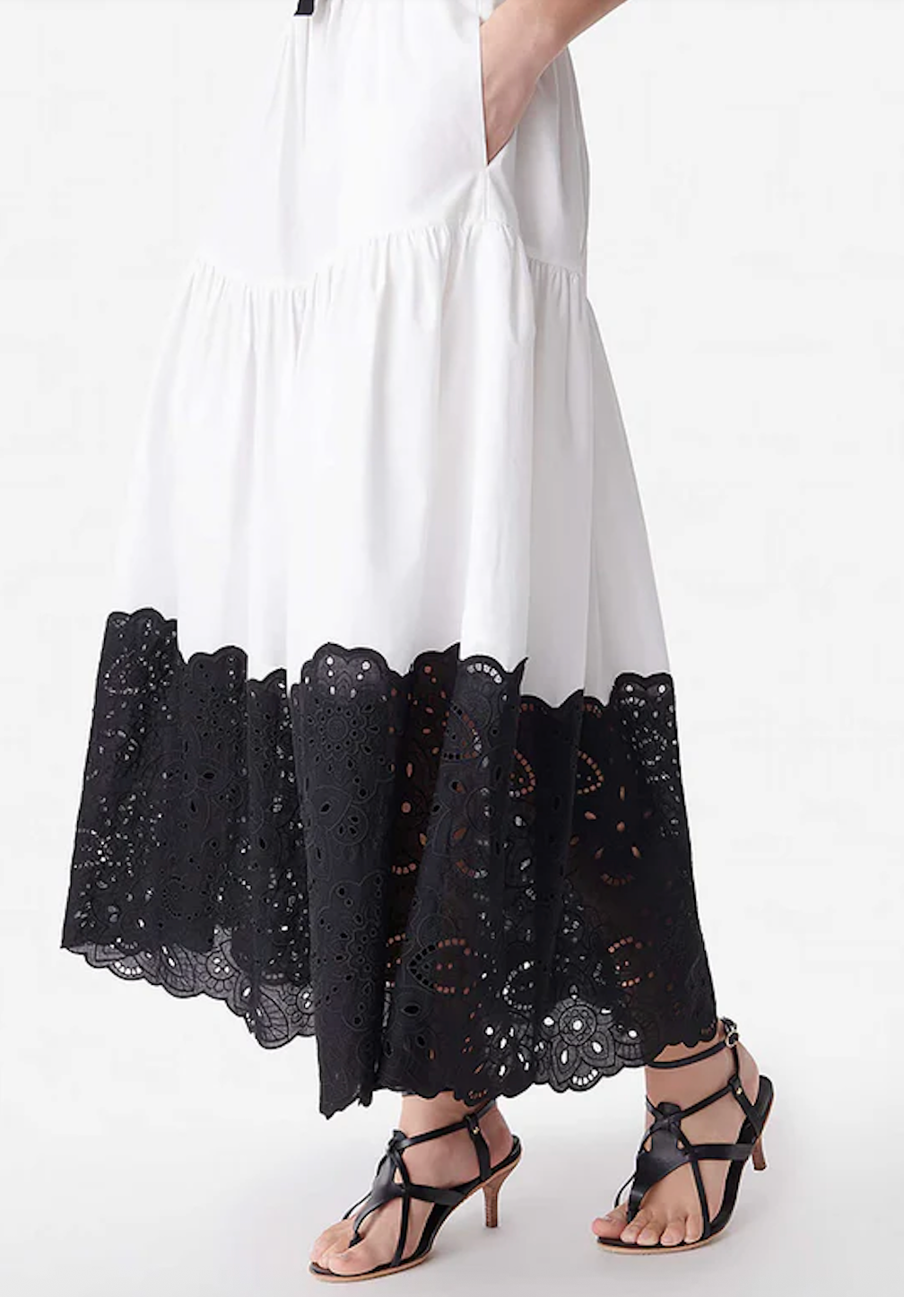 AODA SKIRT