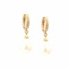 Aros argolla con brillantes y perla colgando