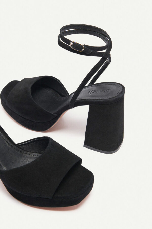 SANDALS CASTRIA - Imagen 4